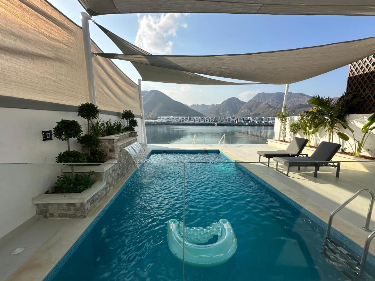 Al Dana Sea View Villa Fujaïrah Extérieur photo