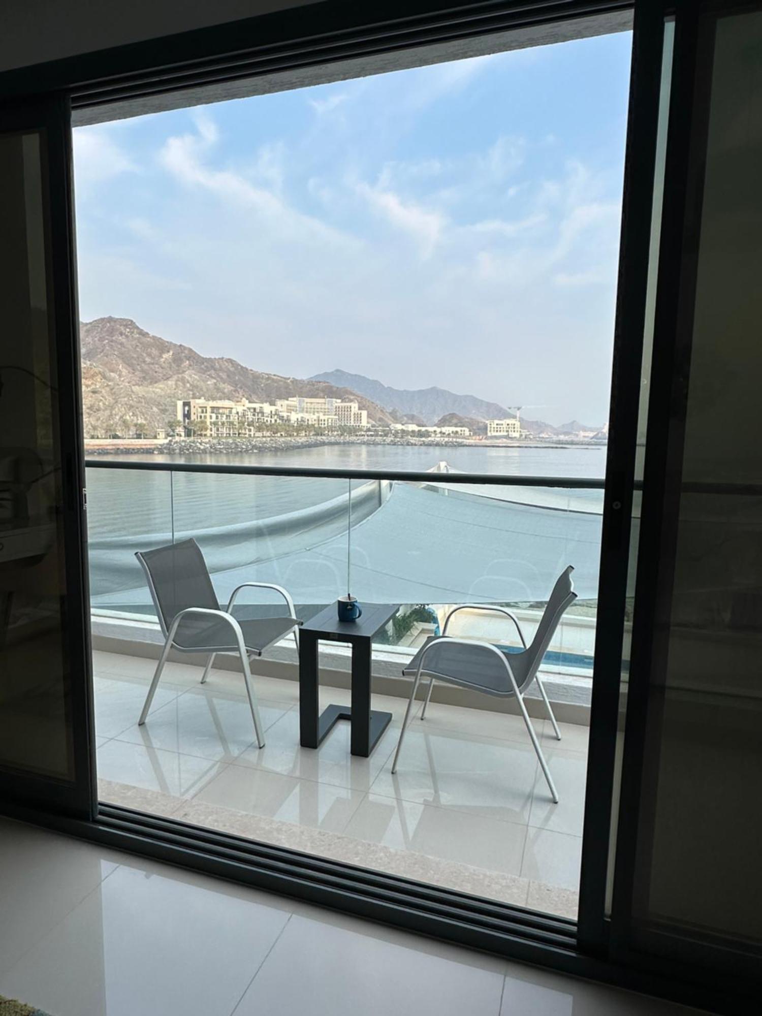 Al Dana Sea View Villa Fujaïrah Extérieur photo