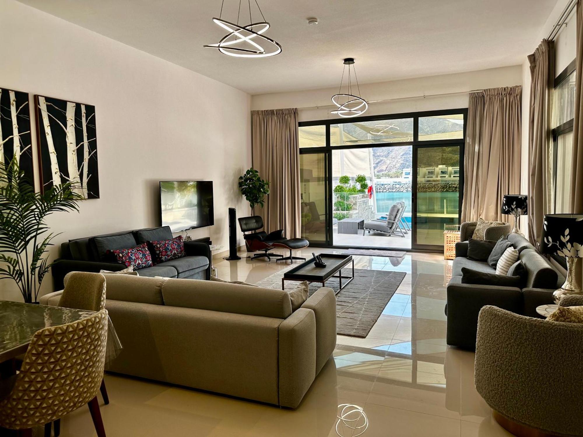Al Dana Sea View Villa Fujaïrah Extérieur photo